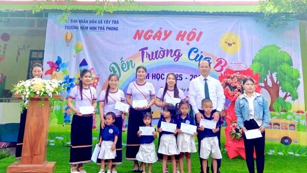 Tây Trà: Các trường tổ chức Lễ khai giảng năm học mới 2025-2026